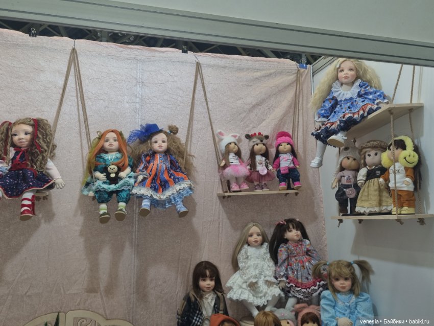 Куклы и мишки на Тишинке, апрель 2024