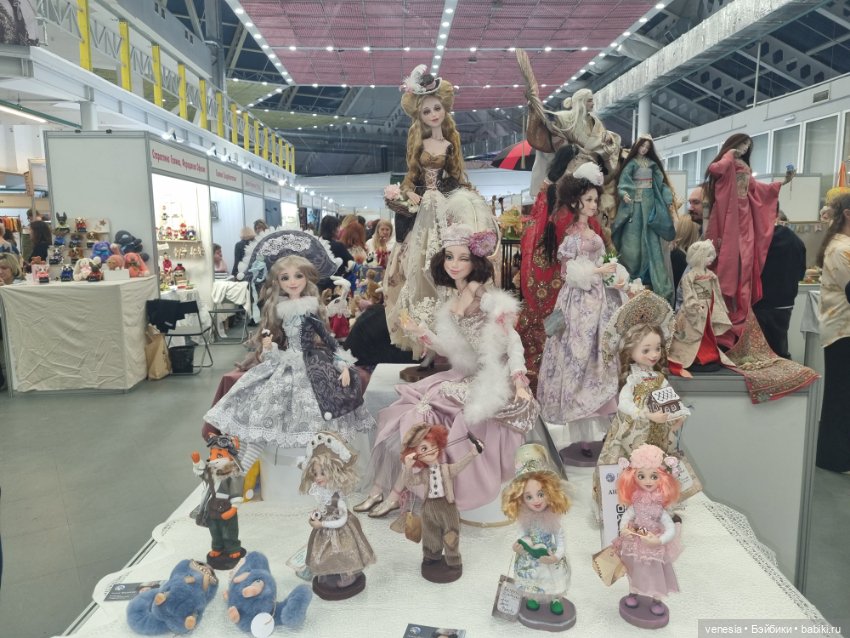 Куклы и мишки на Тишинке, апрель 2024 (фото 3)