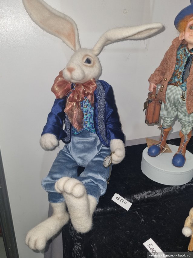 Куклы и мишки на Тишинке, апрель 2024