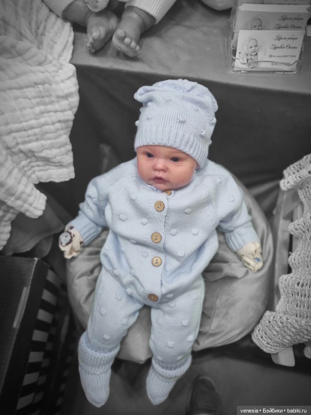 Выставка кукол и мишек. Крупный план