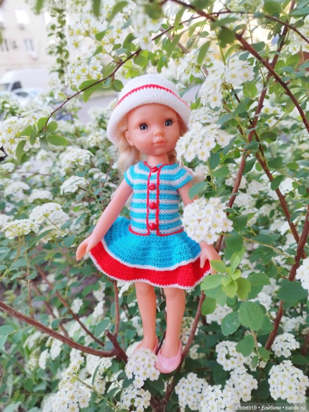 Полинка и апрельские цветы (фото 6)