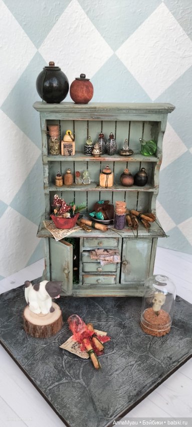 Ведьмин шкаф — Мебель для кукол и домиков: фото