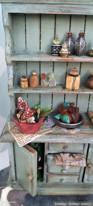 Ведьмин шкаф — Мебель для кукол и домиков: фото