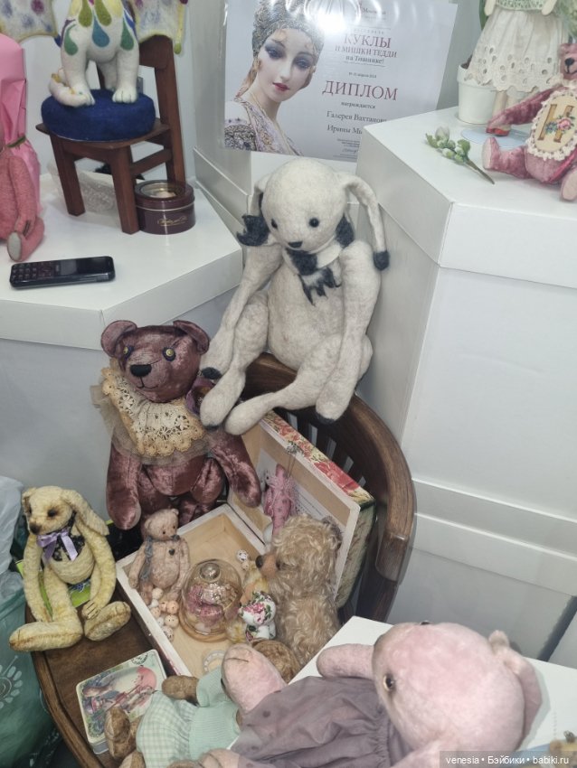 Выставка на Тишинке. Остатки фото ... сладки