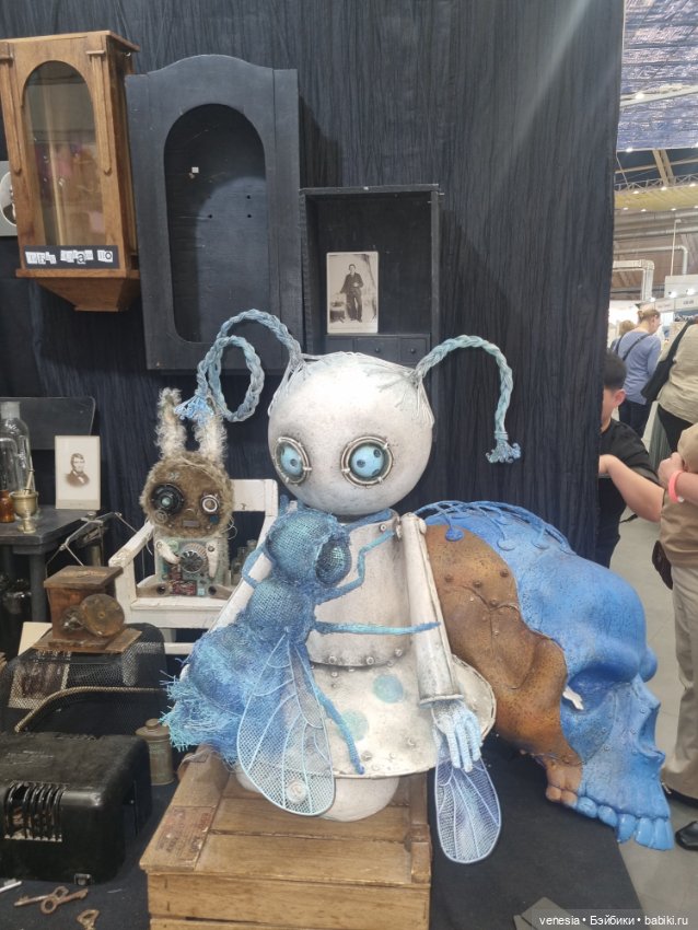 Выставка на Тишинке. Остатки фото ... сладки