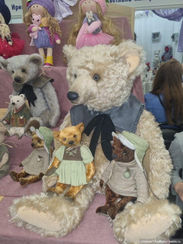 Выставка на Тишинке. Остатки фото ... сладки