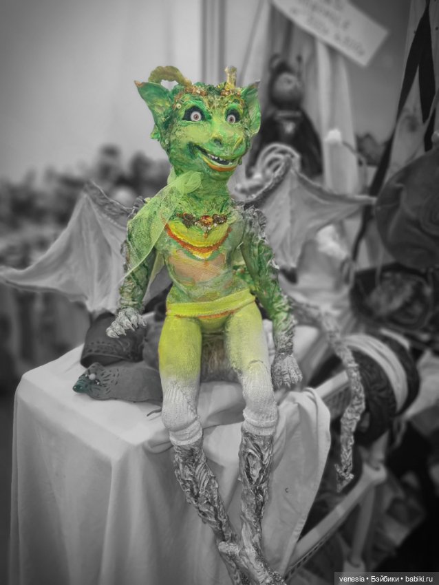 Выставка на Тишинке. Остатки фото ... сладки