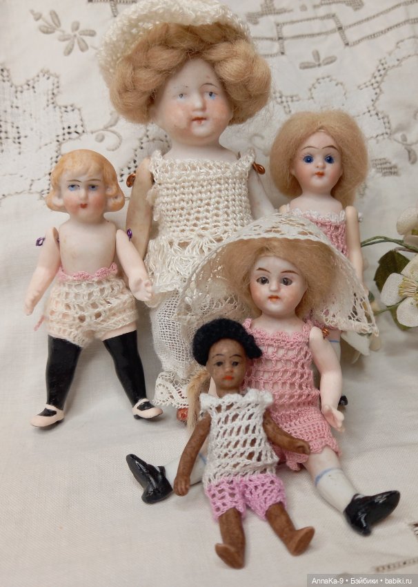 Вязаные наряды для моих миньонет 2 (фото 4)