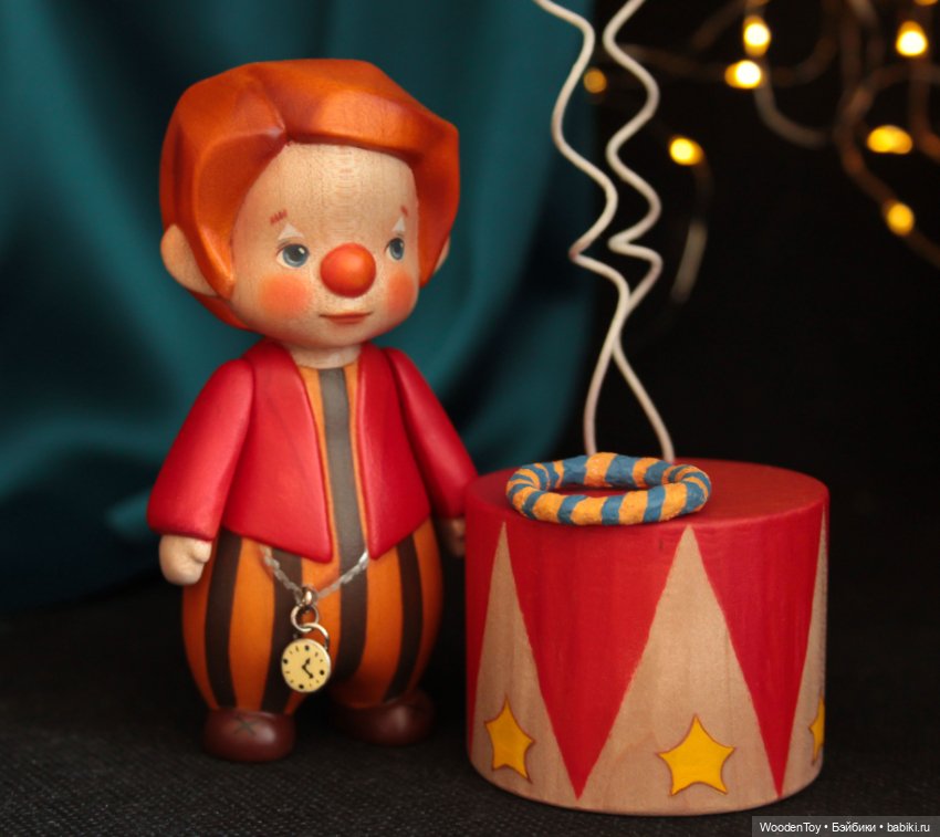 На арене цирка — Авторские куклы из дерева (фото 3)