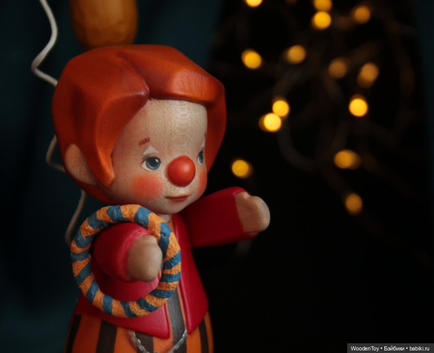 На арене цирка — Авторские куклы из дерева (фото 2)