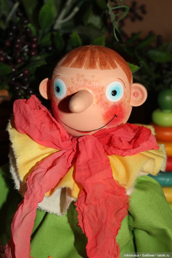 Буратино Весенний — Авторские куклы из дерева (фото 9)