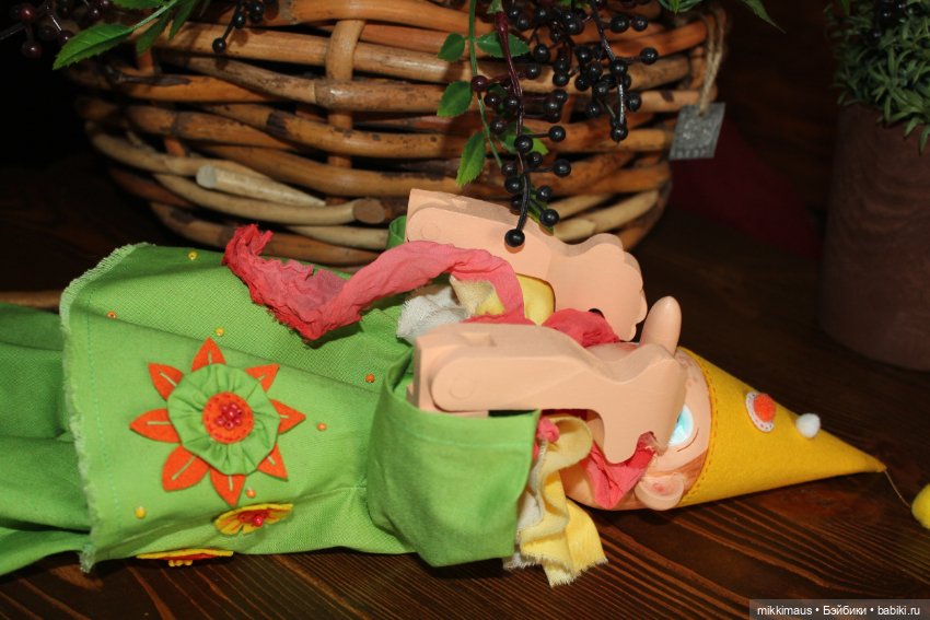 Буратино Весенний — Авторские куклы из дерева (фото 6)