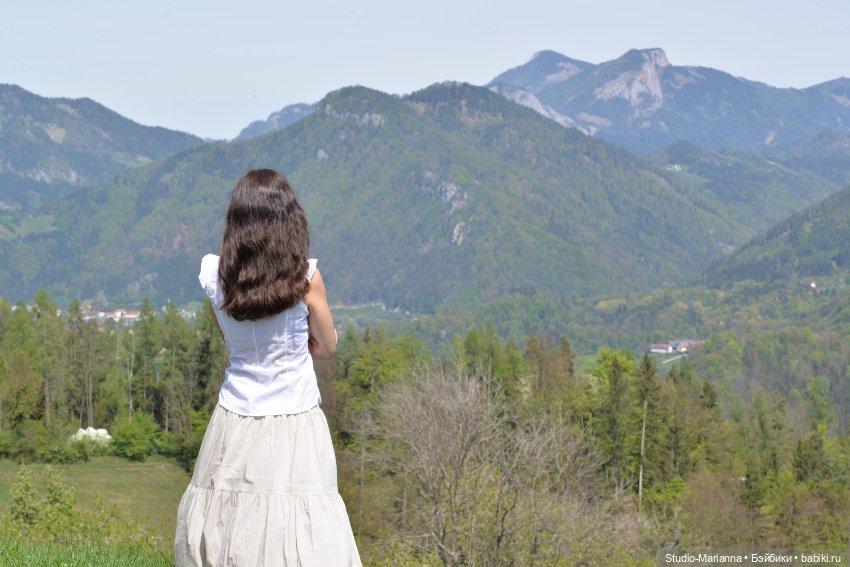 Платье Алисы для куколки Шильдкрет