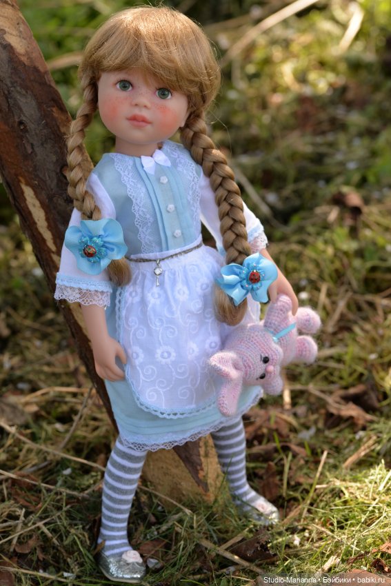 Платье Алисы для куколки Шильдкрет