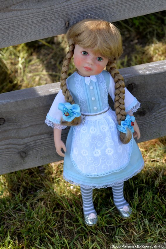 Платье Алисы для куколки Шильдкрет (фото 7)