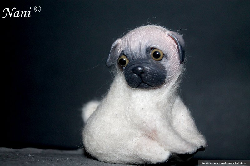 Полезный мопсик — Игрушки в смешанной технике (мех и глина): Арт (фото 2)