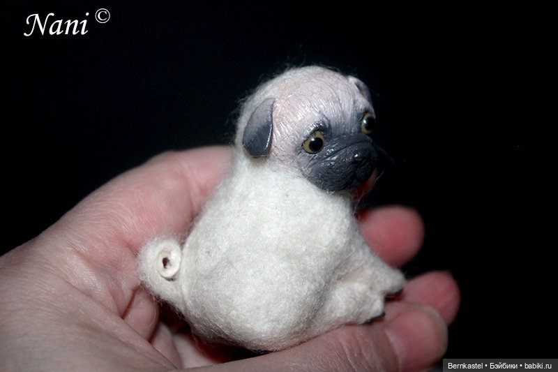 Полезный мопсик — Игрушки в смешанной технике (мех и глина): Арт (фото 8)