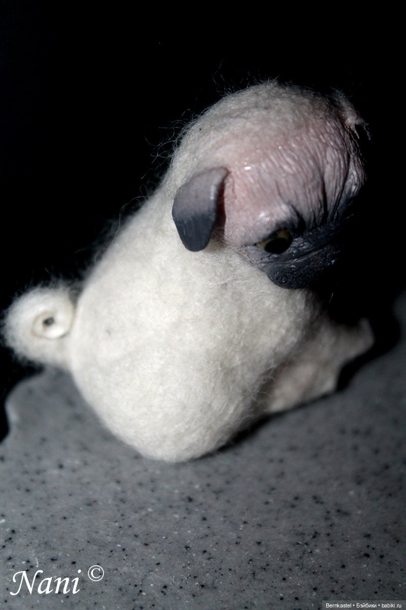 Полезный мопсик — Игрушки в смешанной технике (мех и глина): Арт