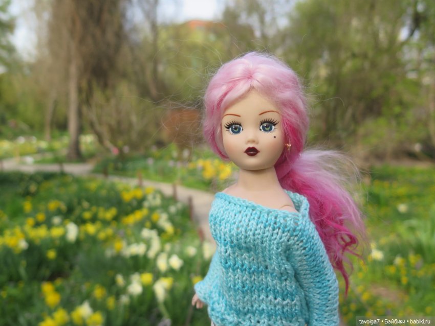 Аптекарский огород в апреле