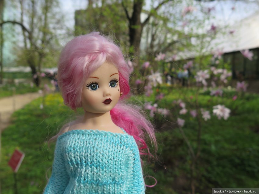 Аптекарский огород в апреле