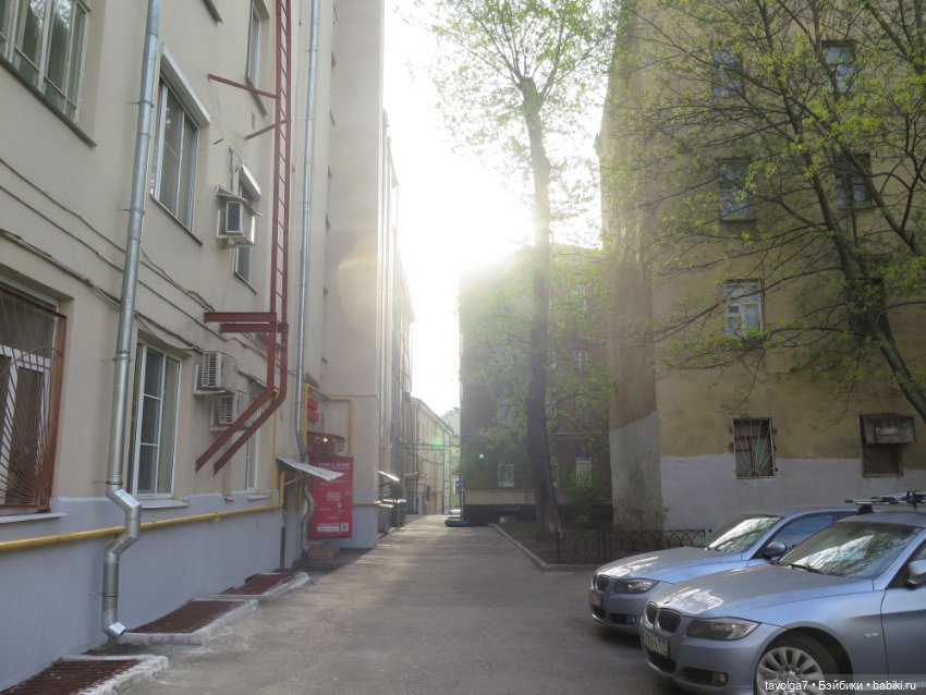 Аптекарский огород в апреле