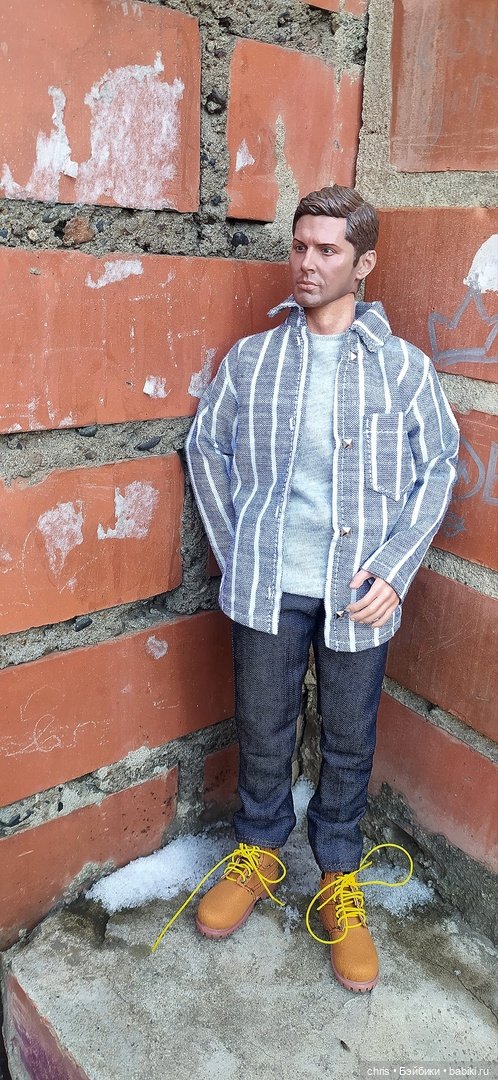 Новенький (Jensen Ackles Action doll) (фото 2)