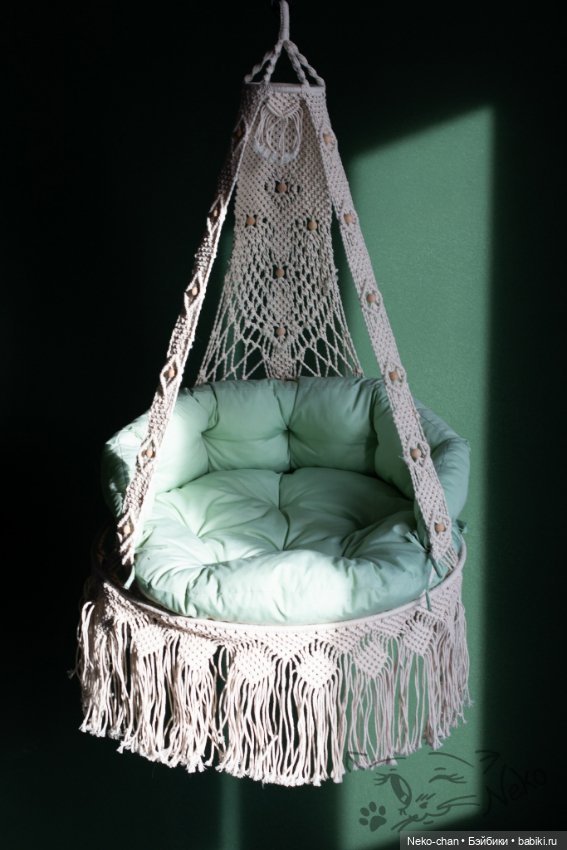 Плетёное кресло для больших ребят