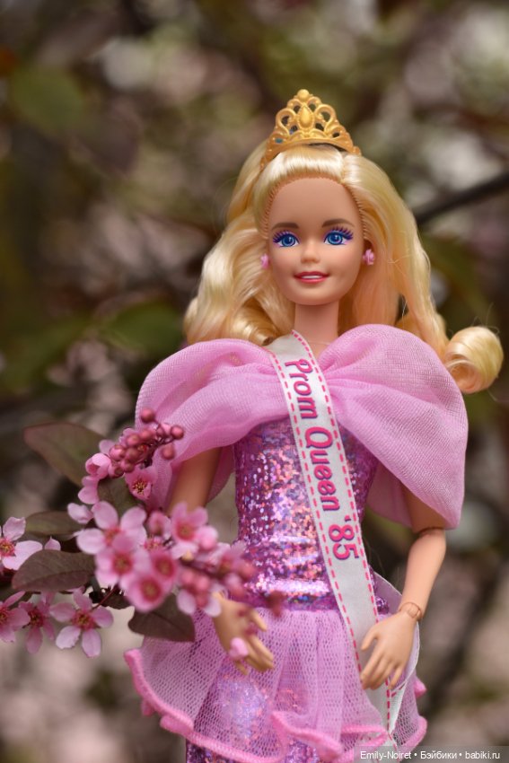 Розовая черемуха — Коллекции игровых кукол (Playline): фото полок (фото 7)
