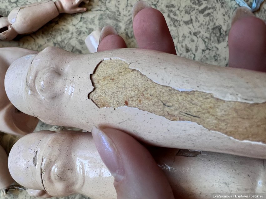 Помогите опознать куклу,тело репро тли оригинал