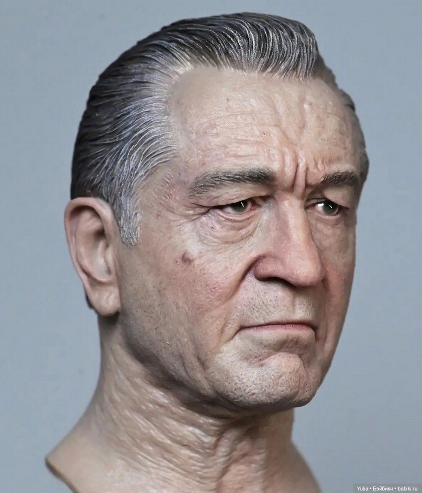 Скульптура головы Роберта Де Ниро