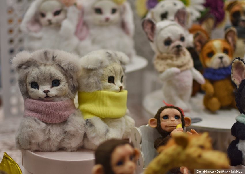 Весенний бал кукол: мордочки, существа и прочие сущности
