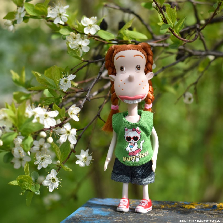 Весна с куклами от Виаком