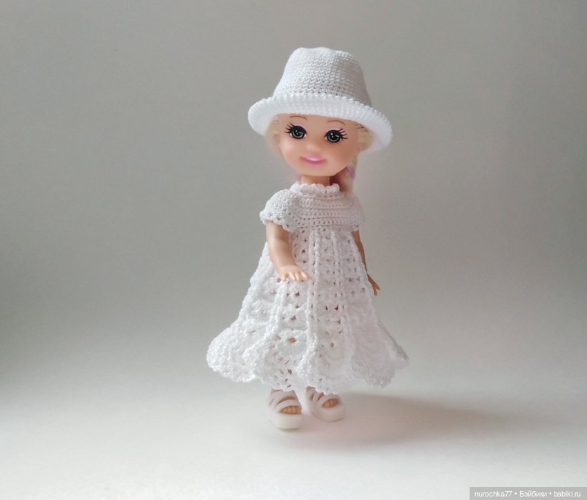 Белое платье, белая шляпа (фото 5)