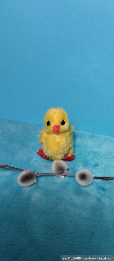 Пасхальные малыши — Авторские игрушки из разных материалов: синельная проволока (фото 4)