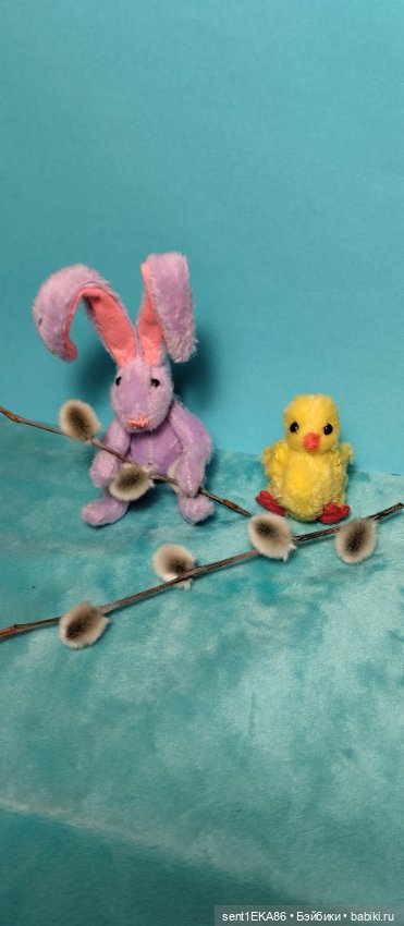 Пасхальные малыши — Авторские игрушки из разных материалов: синельная проволока