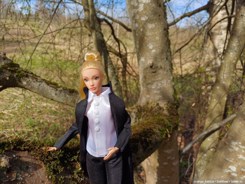 Первая прогулка Юли — Аналоги Барби и куклы 1/6: клоны 90 (фото 2)