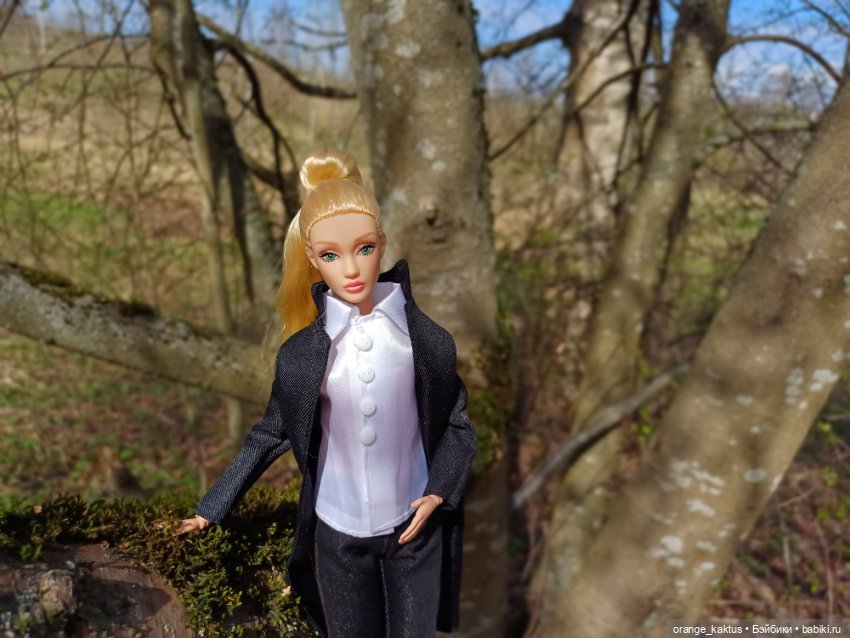 Первая прогулка Юли — Аналоги Барби и куклы 1/6: клоны 90 (фото 3)