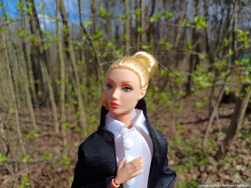Первая прогулка Юли — Аналоги Барби и куклы 1/6: клоны 90 (фото 7)