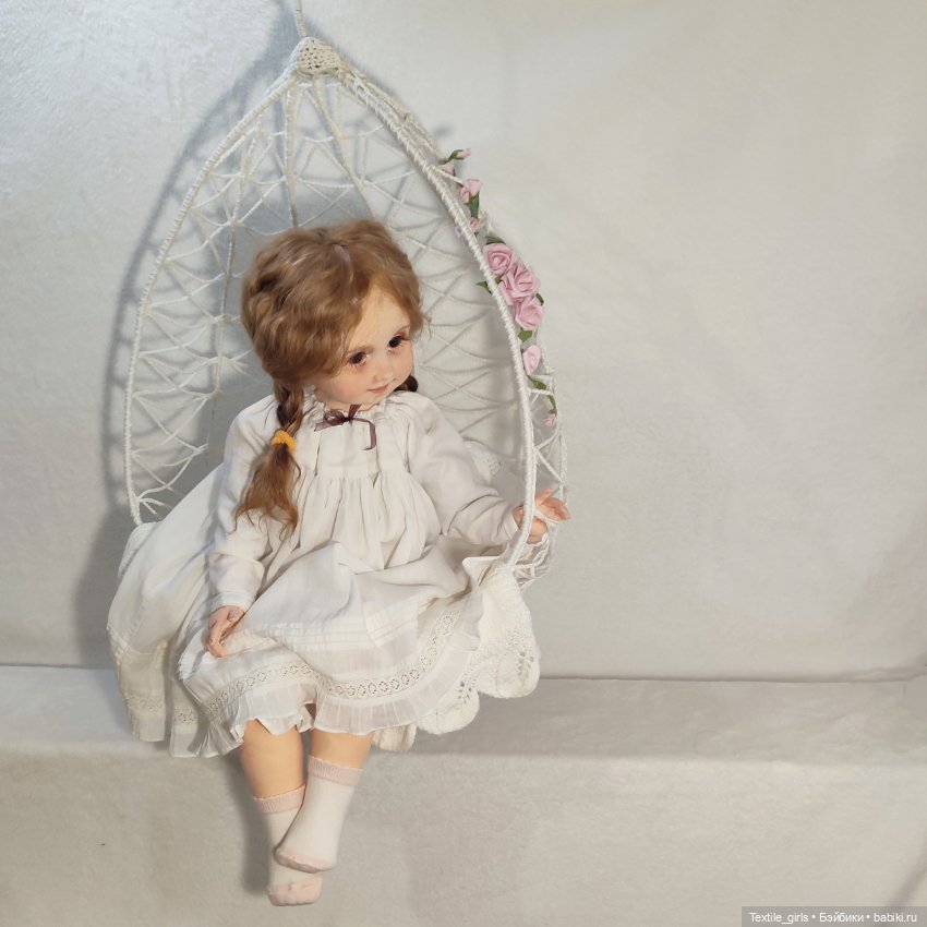 Эмилия. Авторская текстильная кукла (фото 10)