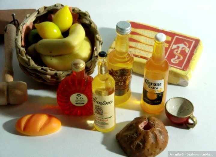 Фото подборка с аукционов с антикварной и винтажной кукольной миниатюрой (фото 4)