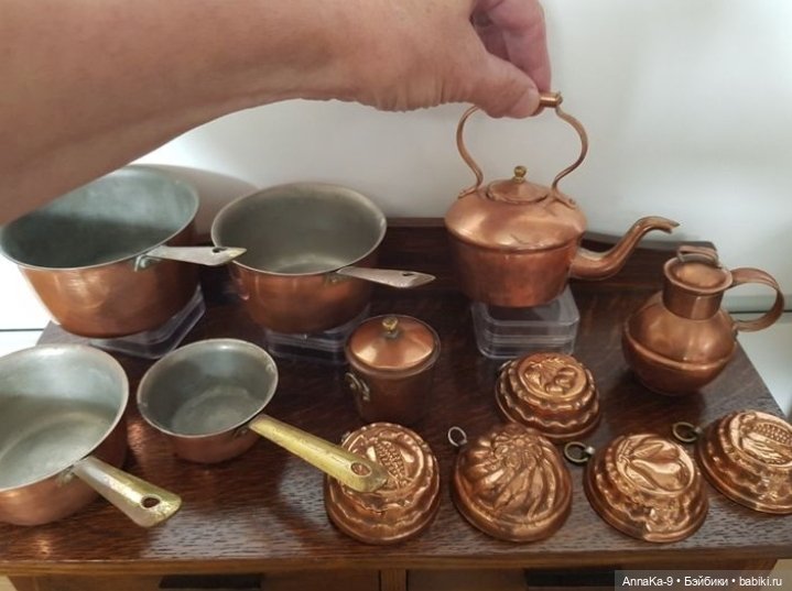 Фото подборка с аукционов с антикварной и винтажной кукольной миниатюрой