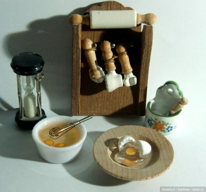 Фото подборка с аукционов с антикварной и винтажной кукольной миниатюрой (фото 3)