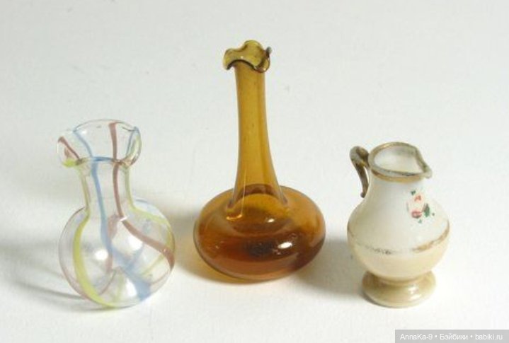 Фото подборка с аукционов с антикварной и винтажной кукольной миниатюрой