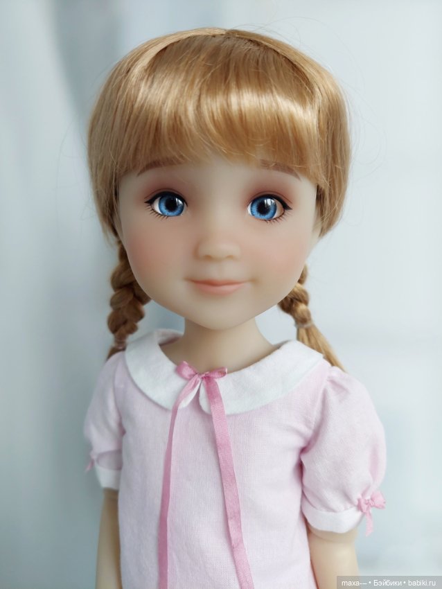Примерка — Куклы Ruby Red (Руби Ред) Fashion Friends: Siblies