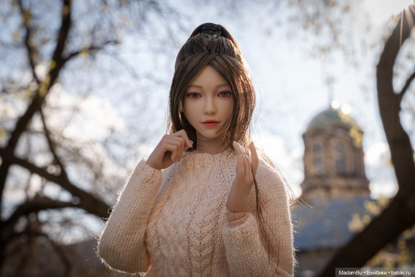 Мэнди в парке, весна 2024 (фото 6)