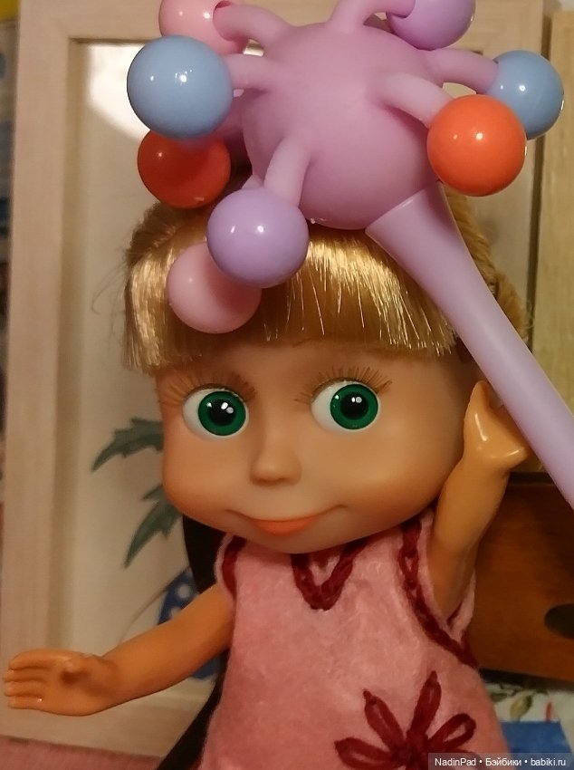 Ручка-шапка✍️🎩 — Куклы Маша и Медведь (Simba): Маша в кармашке (фото 3)