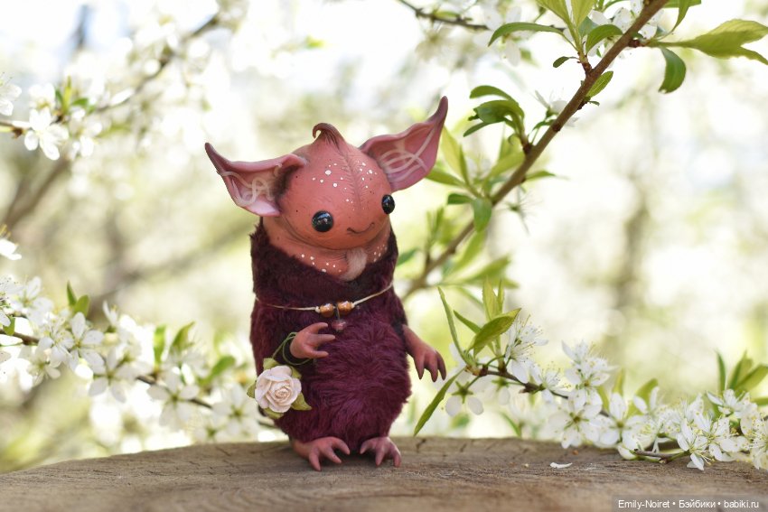 Весенняя прогулка — Коллекции игровых кукол (Playline): фото полок (фото 4)