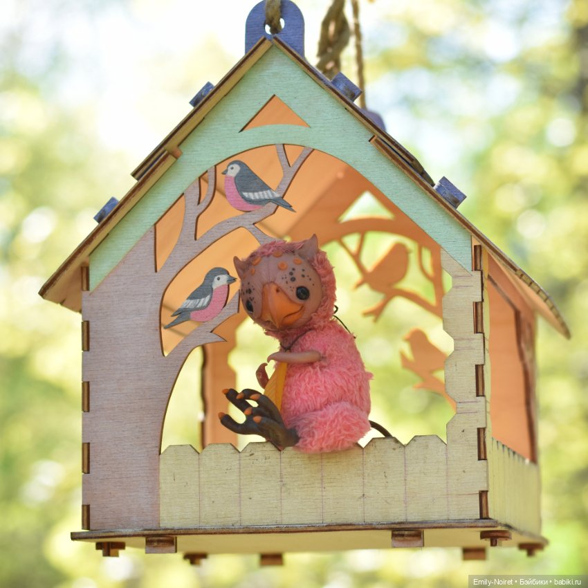 Весенняя прогулка — Коллекции игровых кукол (Playline): фото полок (фото 9)