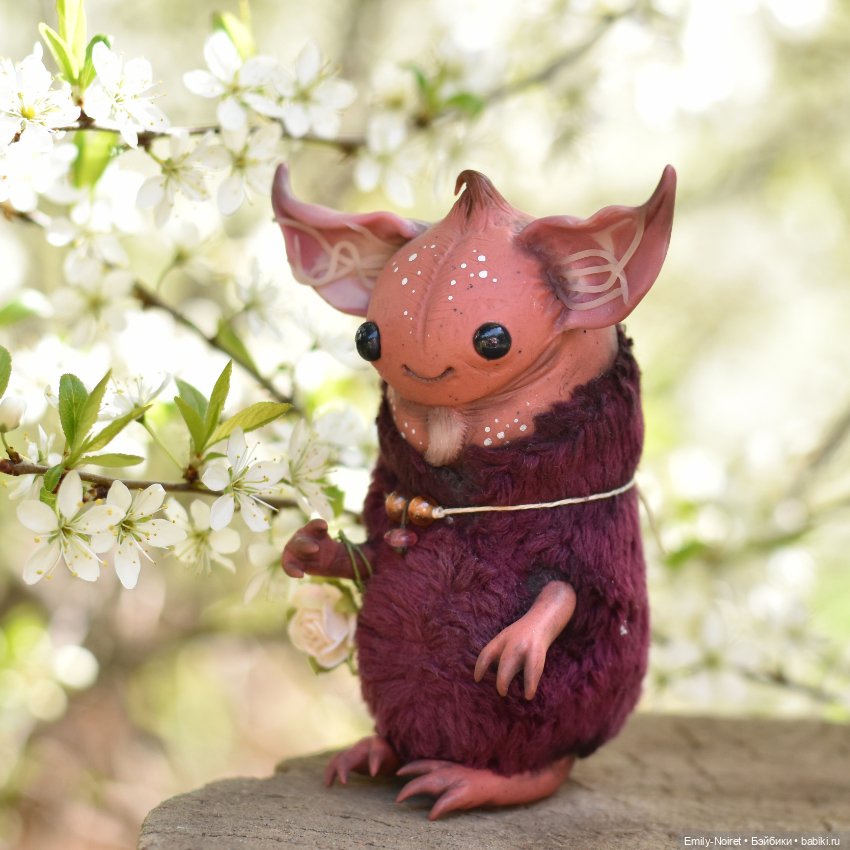 Весенняя прогулка — Коллекции игровых кукол (Playline): фото полок (фото 5)