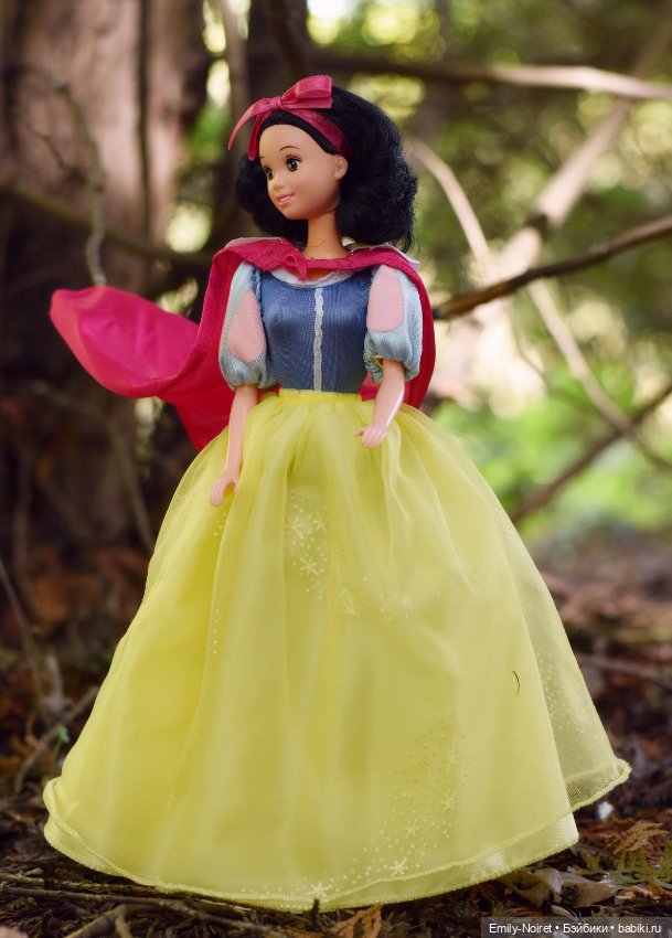 Весенняя прогулка — Коллекции игровых кукол (Playline): фото полок